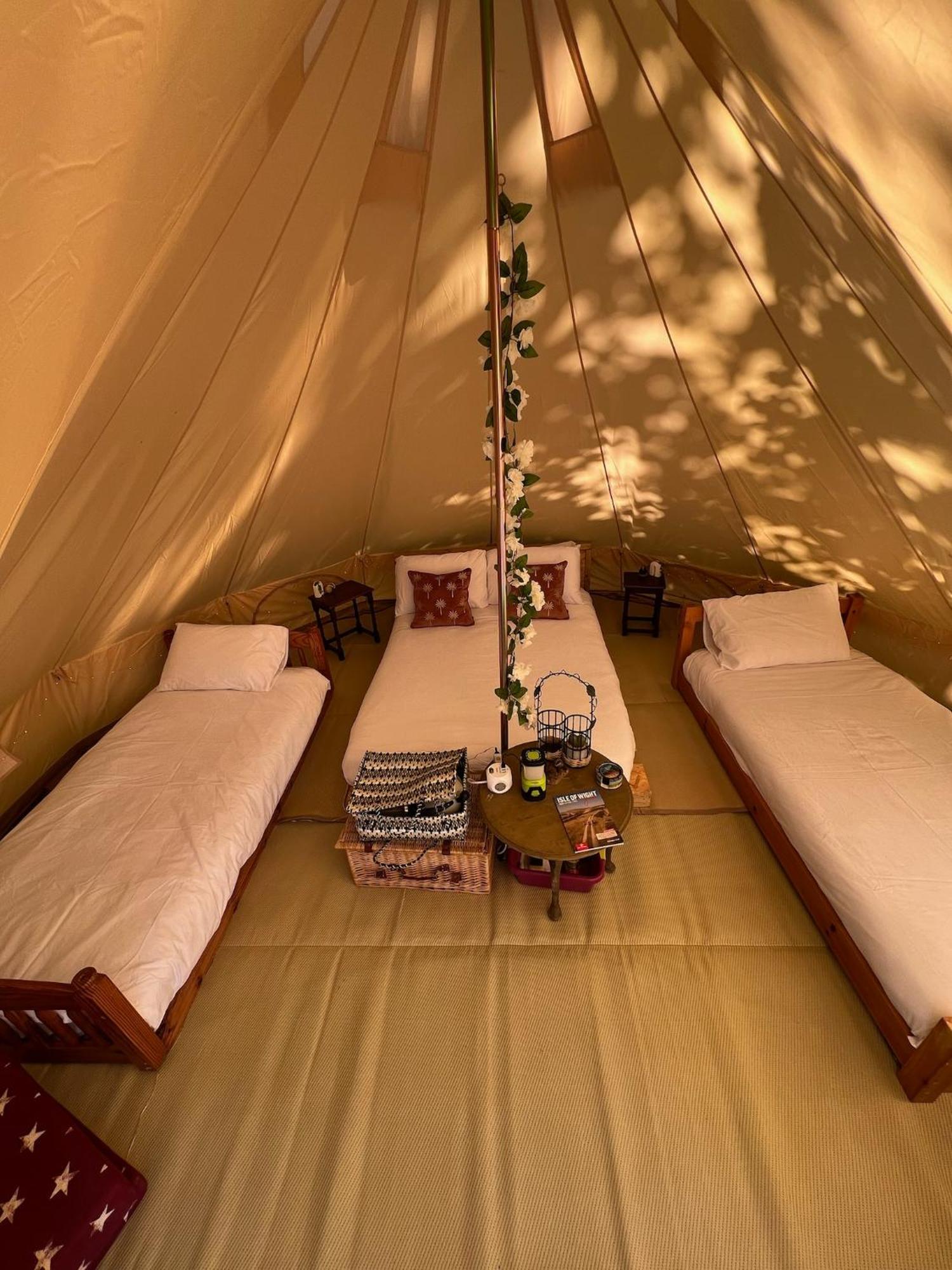 Glamping At Camp Corve Hotel Chale Екстериор снимка