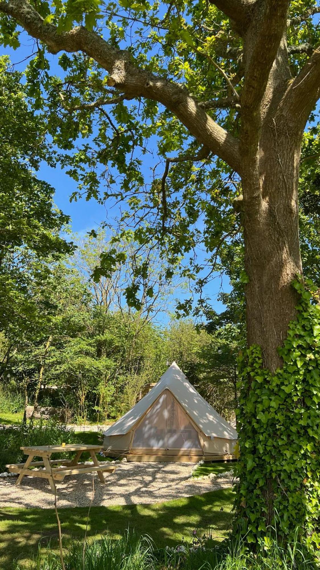 Glamping At Camp Corve Hotel Chale Екстериор снимка